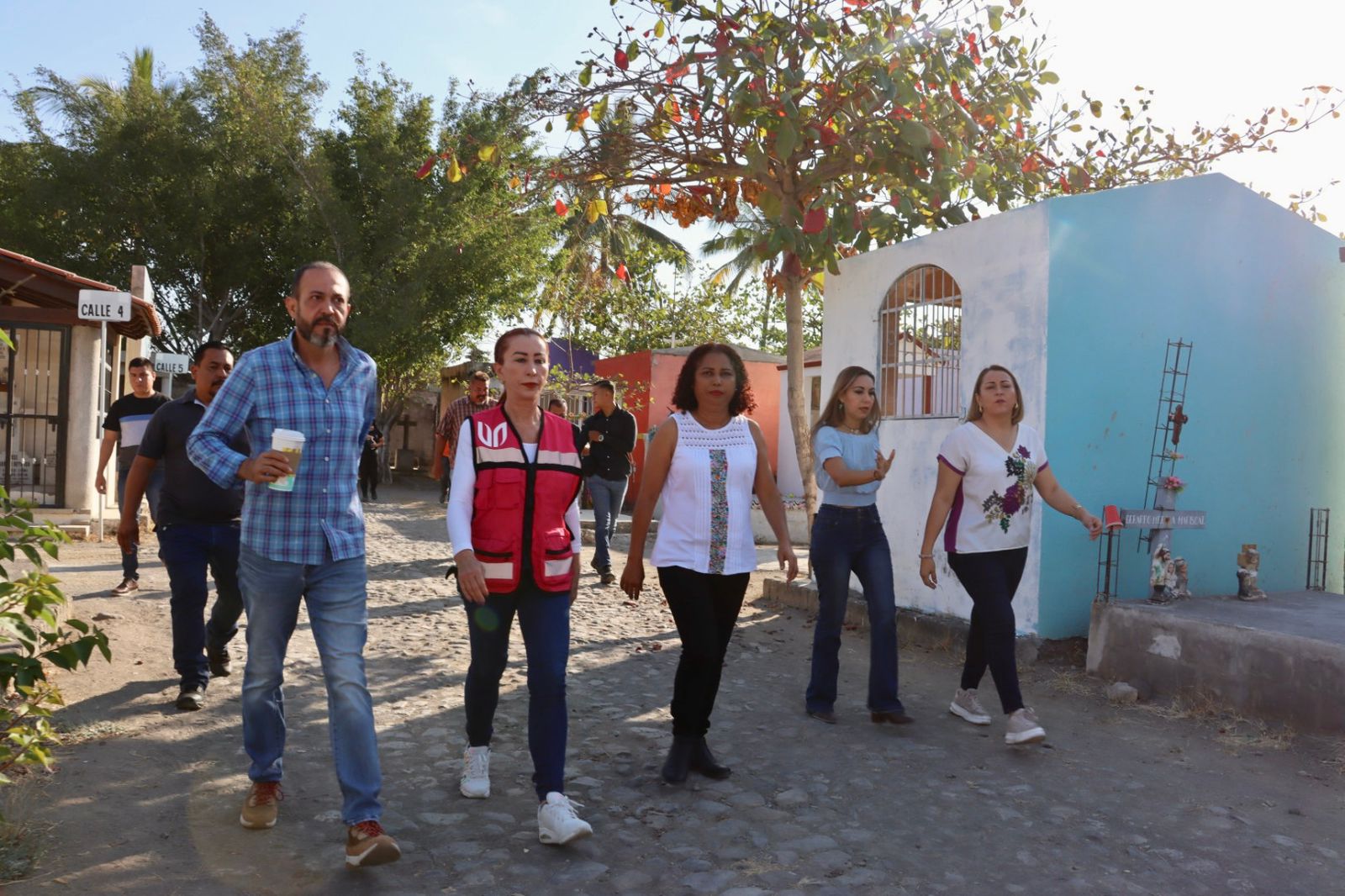 Listos panteones de VdeA para recordar a las mamás ausentes