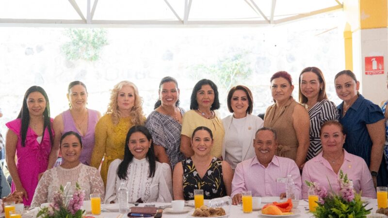 Indira Vizcaíno adelanta el bono del Día de las Madres a trabajadoras sindicalizadas