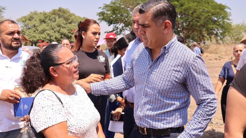 Presidente Riult Rivera inicia rehabilitación de más de 2,500 metros de calles en la colonia Palma Amarilla