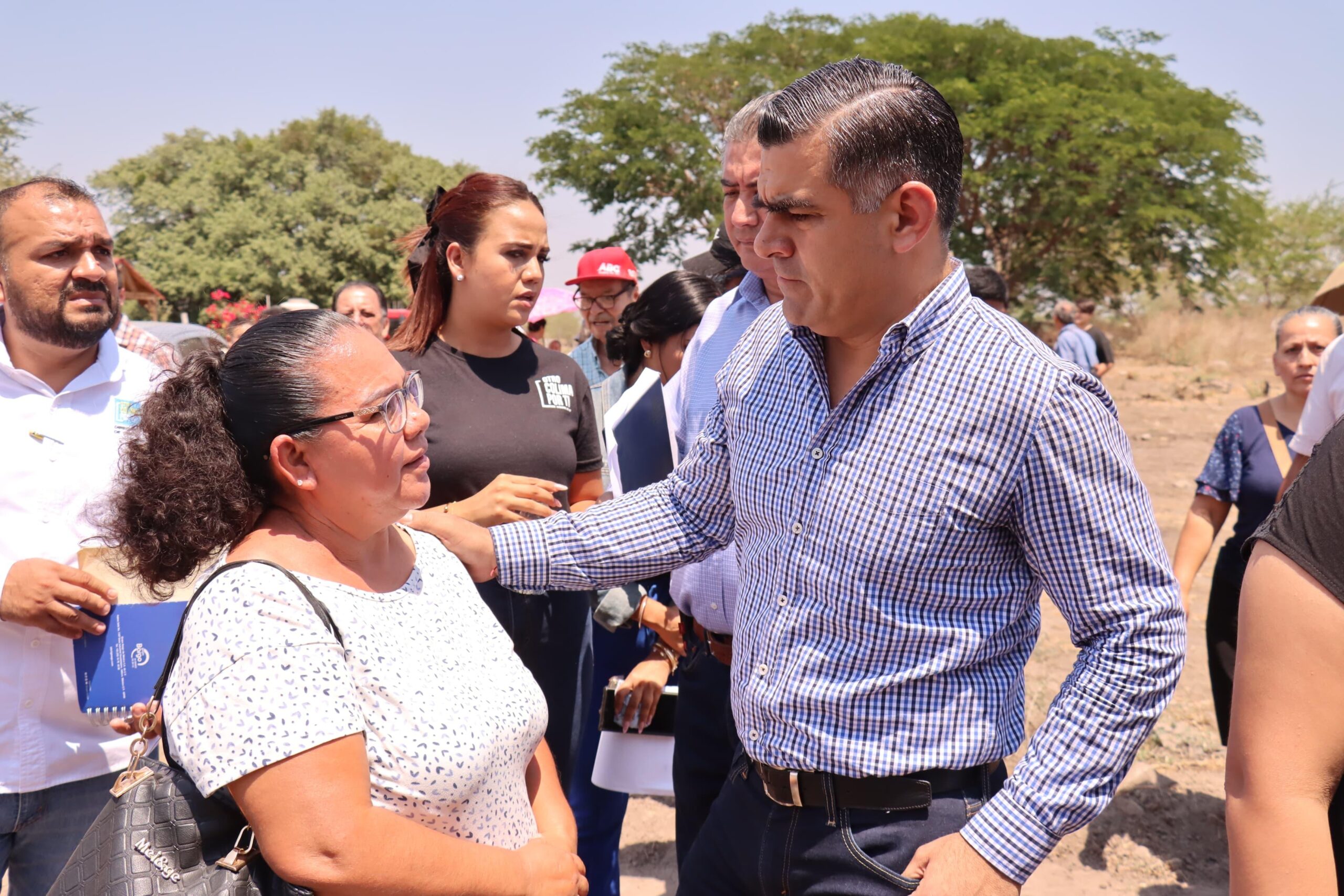 Presidente Riult Rivera inicia rehabilitación de más de 2,500 metros de calles en la colonia Palma Amarilla