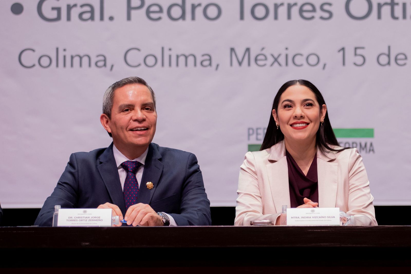Indira Vizcaíno reconoce la contribución de docentes y personal de UdeC al pueblo de Colima