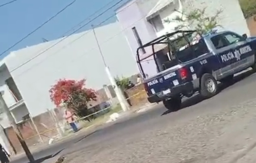 Ejecutan a balazos a un masculino en la colonia Leandro Valle en VdeÁ